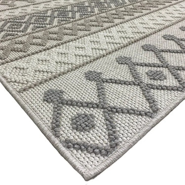 Byron Trellis In&Outdoor Rug - Coppola Home